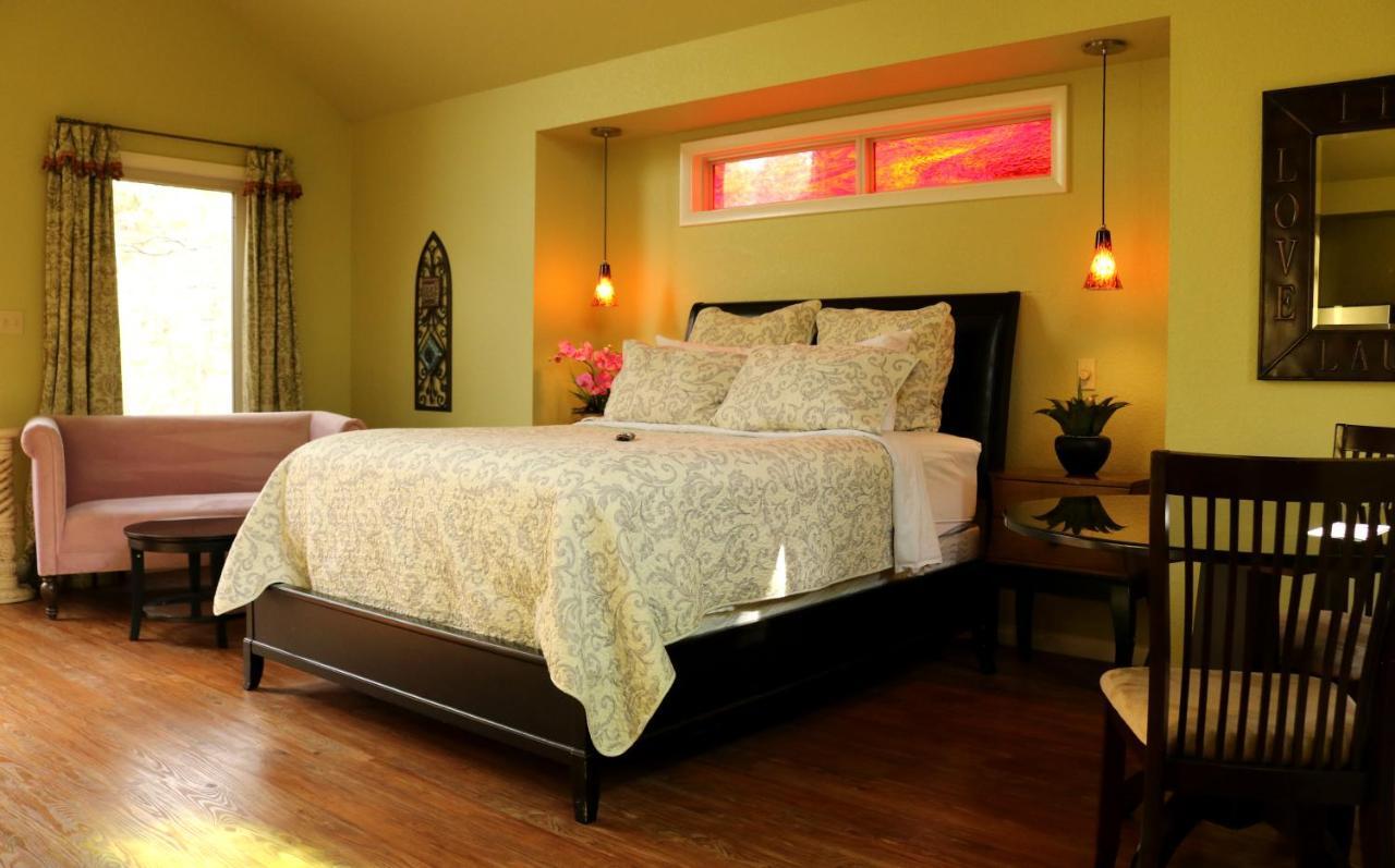 The Grand Treehouse Resort Eureka Springs Exterior foto